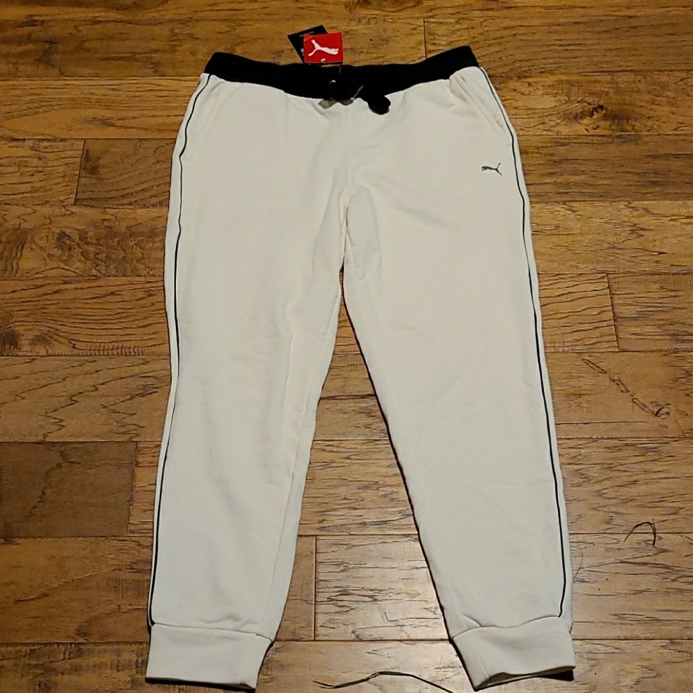 PUMA Joggers